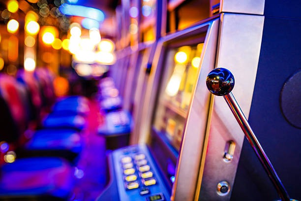 olxtoto asli Sugar Rush slot spin mechanics showing reels, stake, and payout display